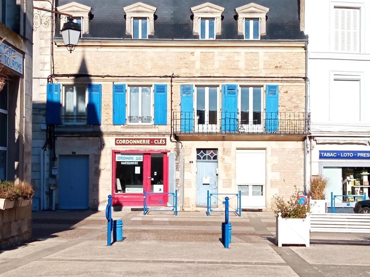 Appartement Centre Petite Ville Poitou Gençay Kültér fotó